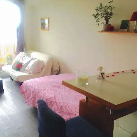 Amazing Eiffel Views At Cool Area Parigi