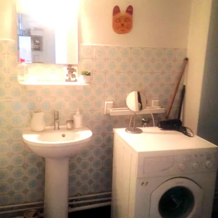 Amazing Eiffel Views At Cool Area Appartement Paris